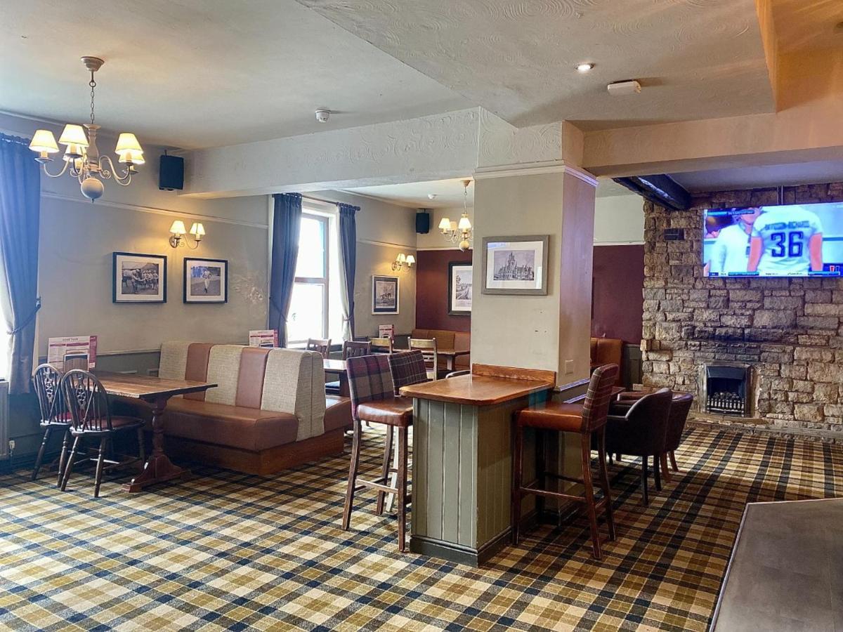 Vale Of York Hotel Thirsk Exterior photo